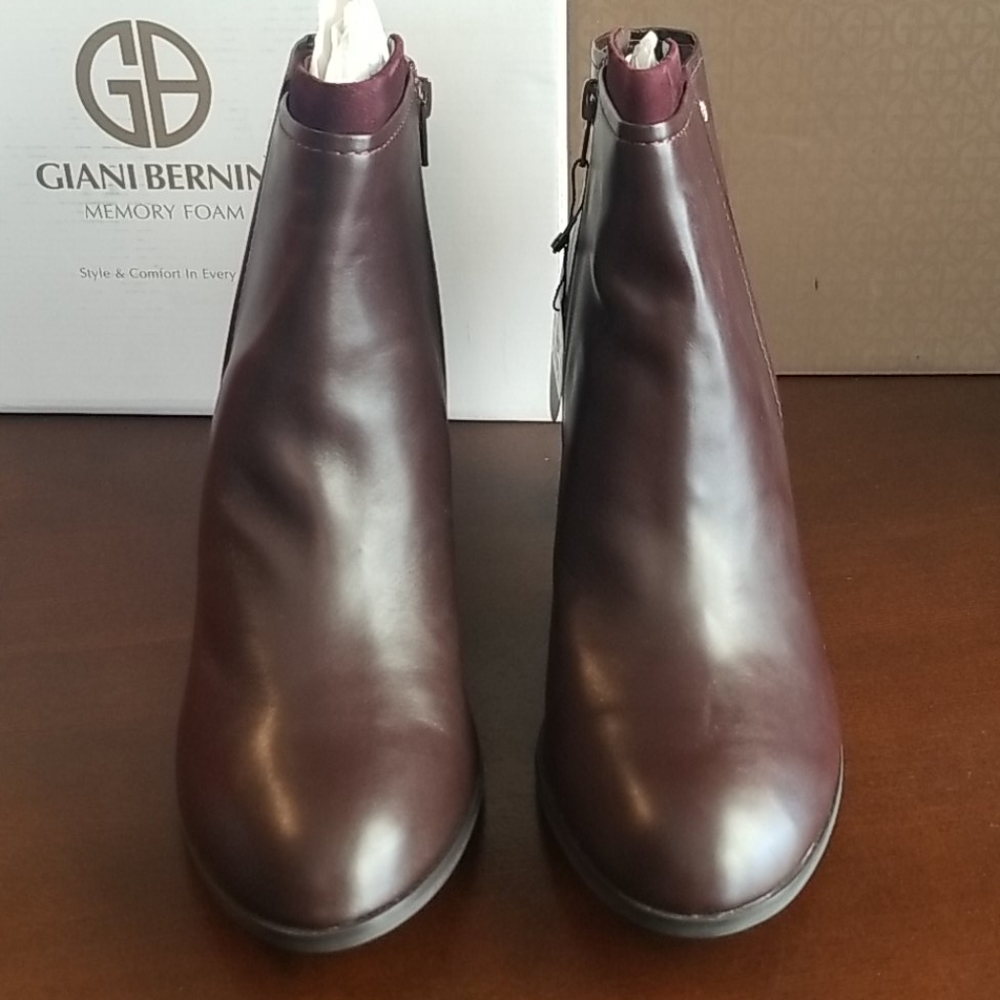 Giani Bernini Bellee booties - Picture 4 of 7